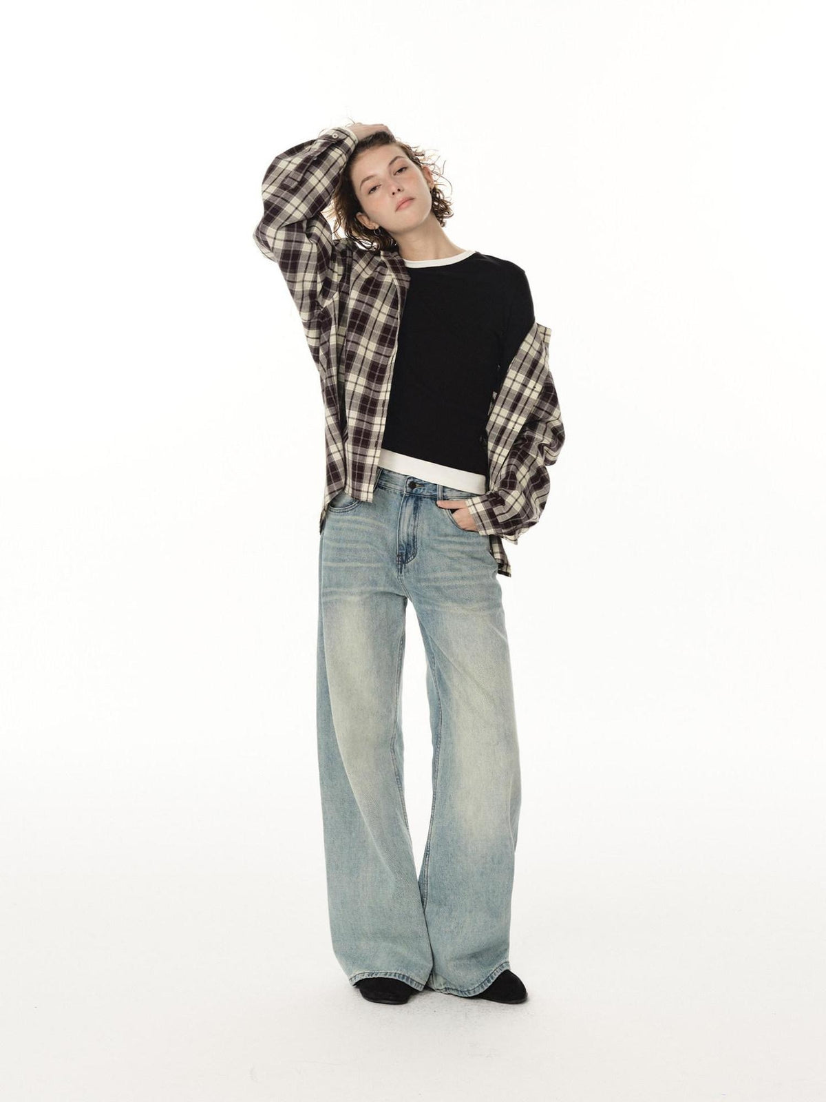 Country Moment Cotton Blend Slight Stretch Mid Rise Relaxed Light Wash Straight Leg Jeans