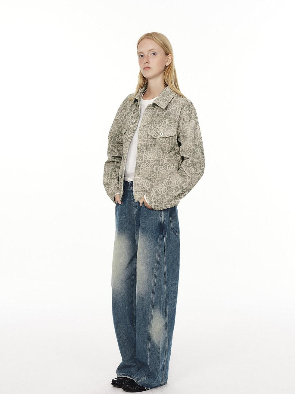 Country Moment Soft Cotton Blend Mid Rise Relaxed Vintage Gradient Blue Straight Leg Jeans
