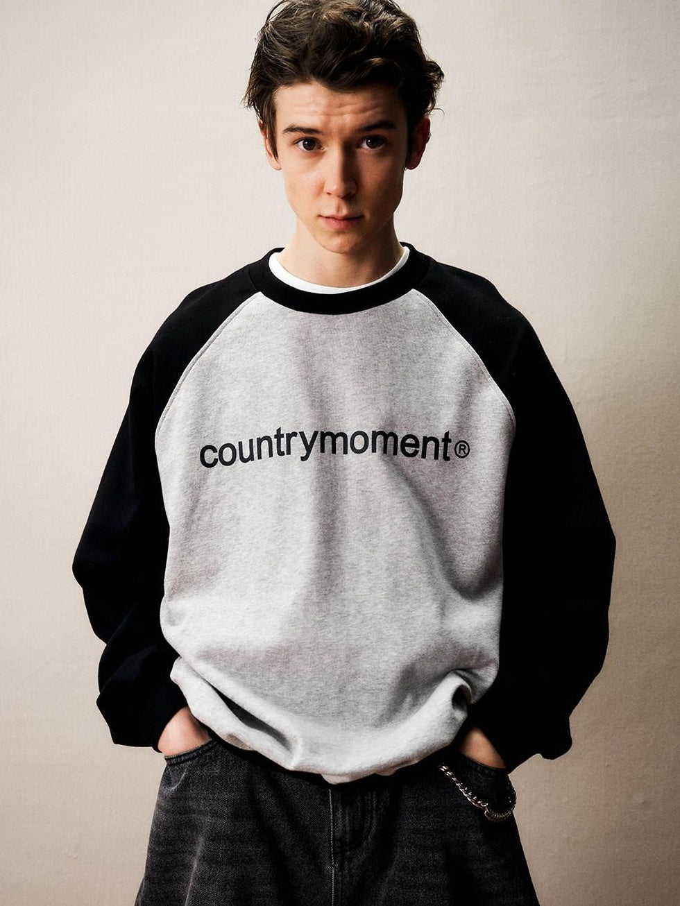 Country Moment Pure Cotton Text Graphic Japanese Loose Crewneck Teen Black Sweatshirt