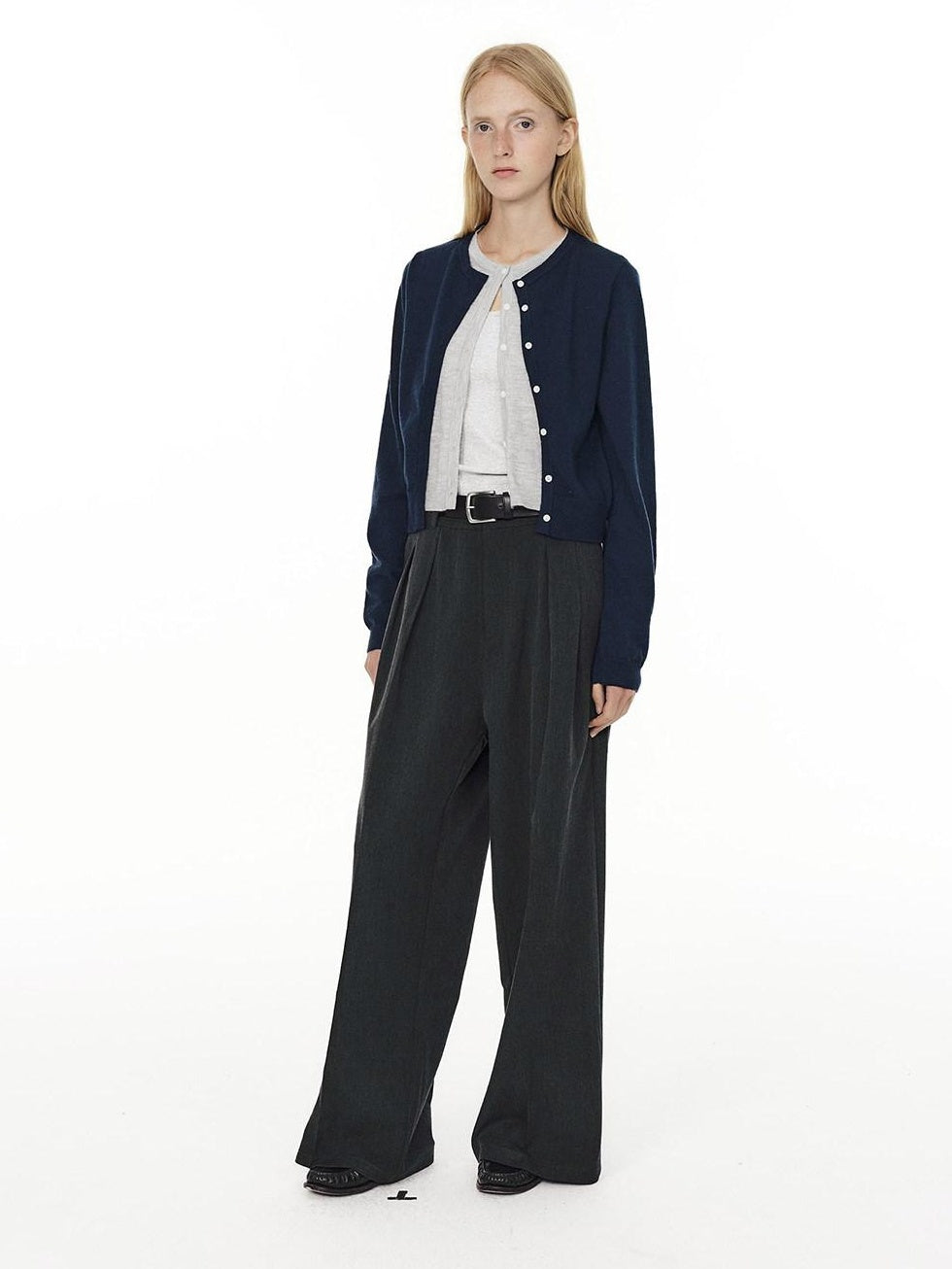 Country Moment Wrinkle Resistant Pleated Mid Rise Relaxed Straight Cut Casual Wide Leg Pants