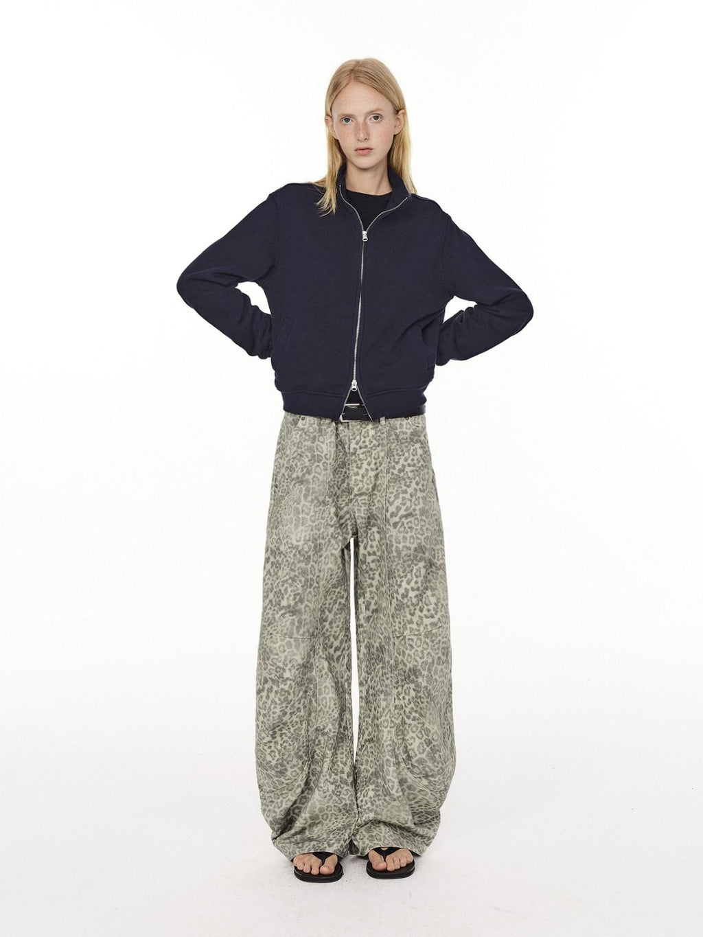 Country Moment 100% Cotton Mid Rise Relaxed Fit Leopard Print Zipper Fly Unisex Wide Leg Jeans