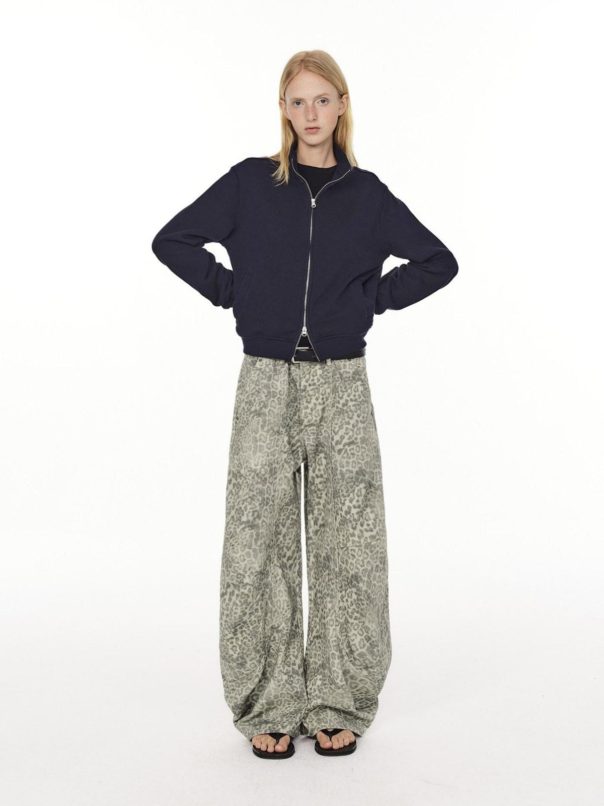 Country Moment 100% Cotton Mid Rise Relaxed Fit Leopard Print Zipper Fly Unisex Wide Leg Jeans