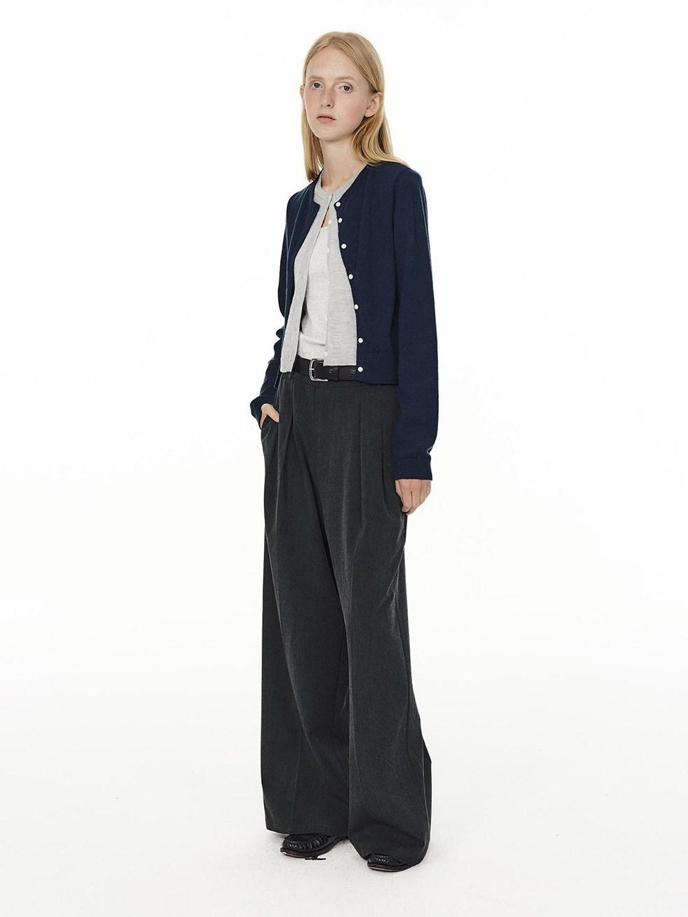 Country Moment Wrinkle Resistant Pleated Mid Rise Relaxed Straight Cut Casual Wide Leg Pants