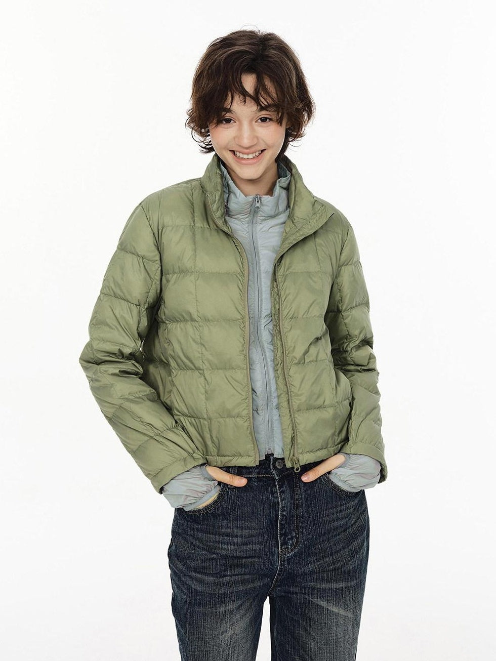 Country Moment Lightweight 650Fp White Duck Down Patchwork Short Stand Collar Women Down Jackets