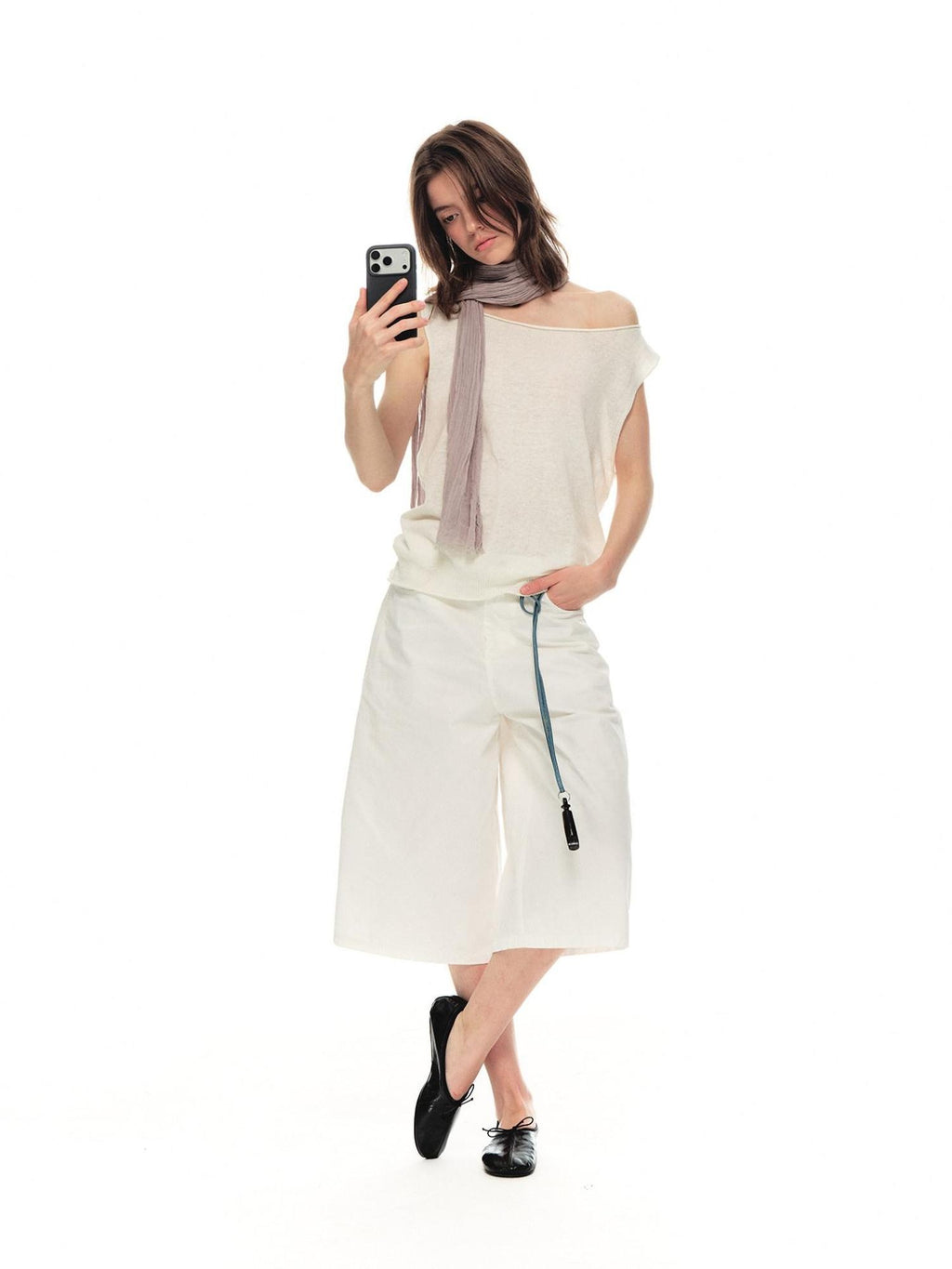 Country Moment Breathable Cotton Relaxed Fit Solid Mid Rise Unisex Casual Mid-Length Shorts